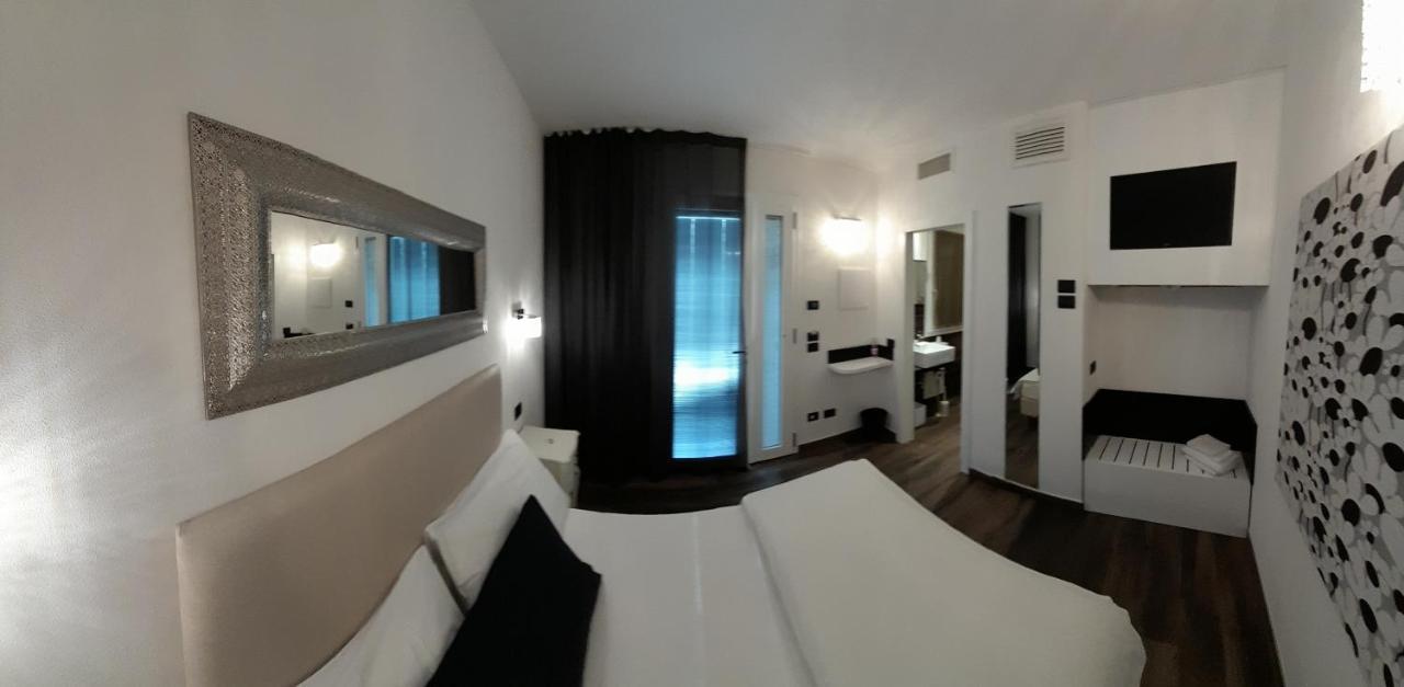 Hotel Ca Bianca Montiano  Esterno foto