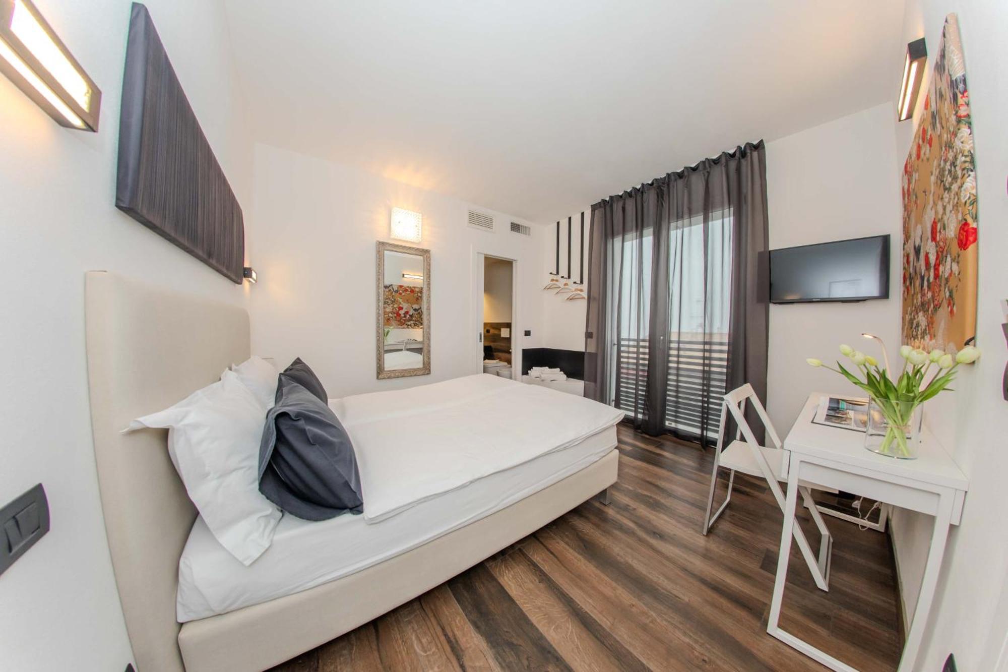 Hotel Ca Bianca Montiano  Esterno foto